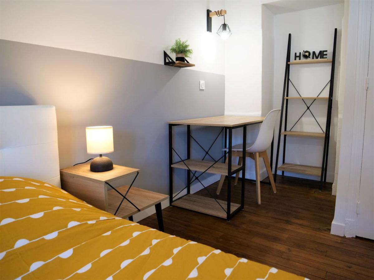 Moderne Entierement Renove Apartment *